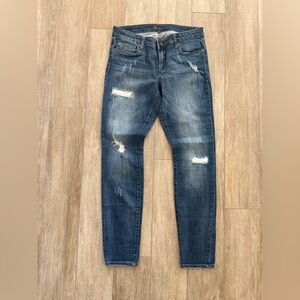 Women Kut from the Kloth Distressed Blue Jeans